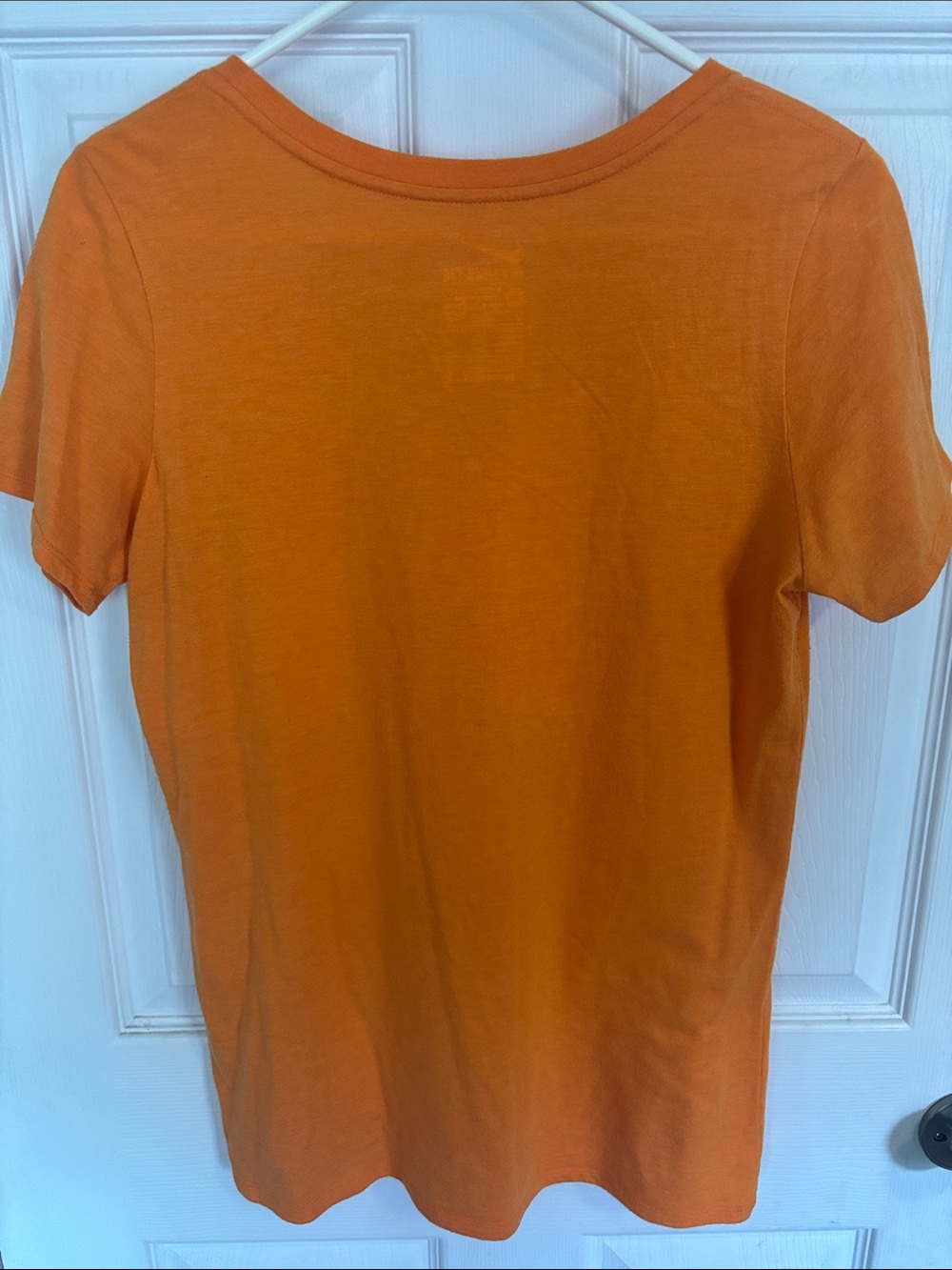 Nike Women's Orange Athletic Cut V-Neck 'Rocky Top' Graphic Tee - Picture 4 of 7